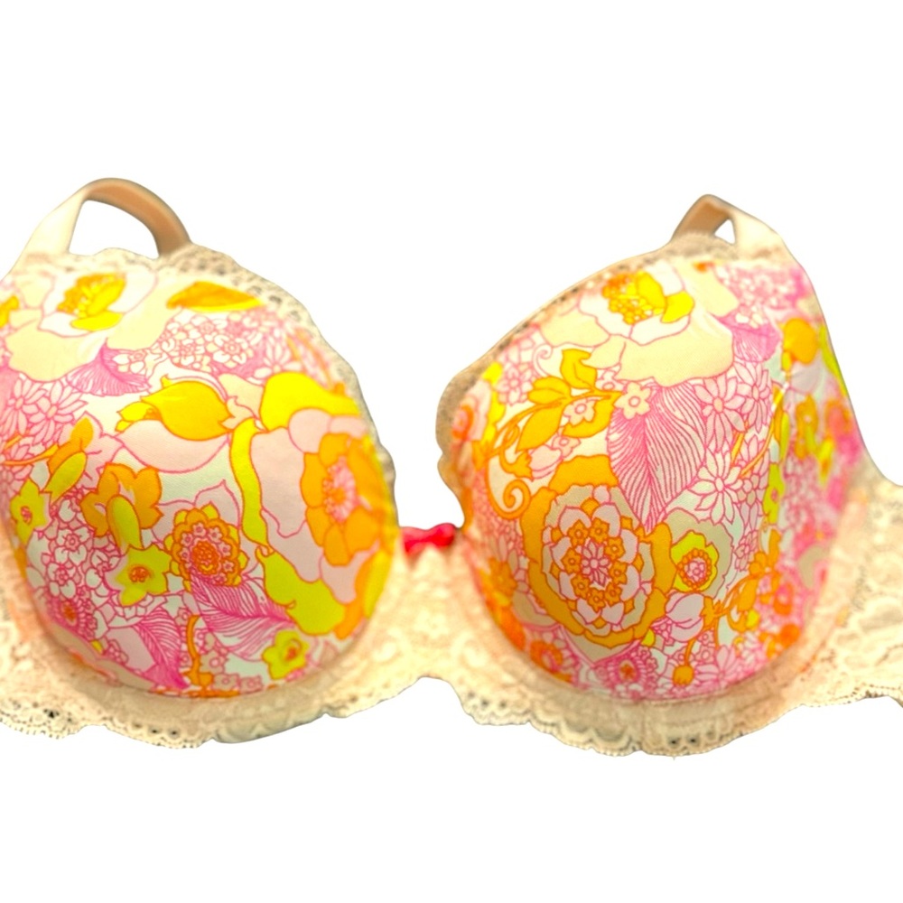 Victoria's Secret Dream Angels lined demi Floral Lace Women's Bra 36C. EUC